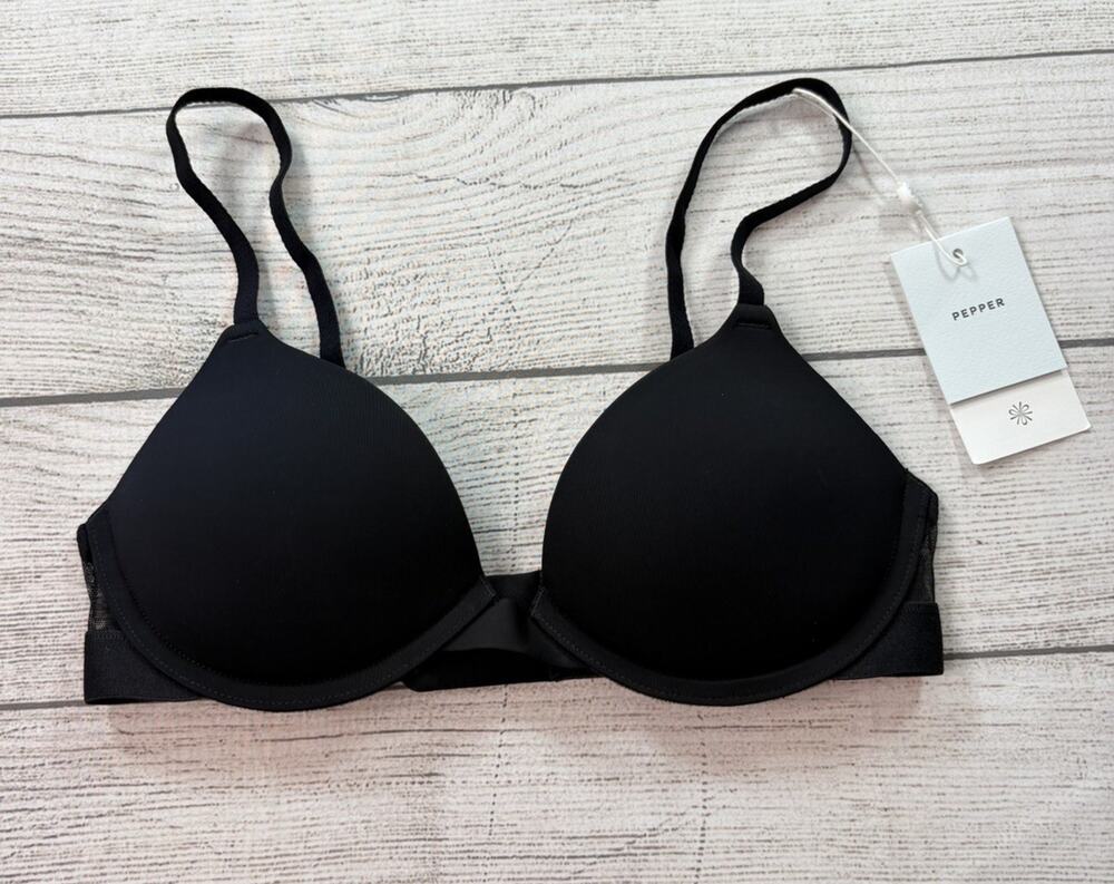 Pepper Lift Up Bra Padded Underwire Black Adjustable Size 34A
